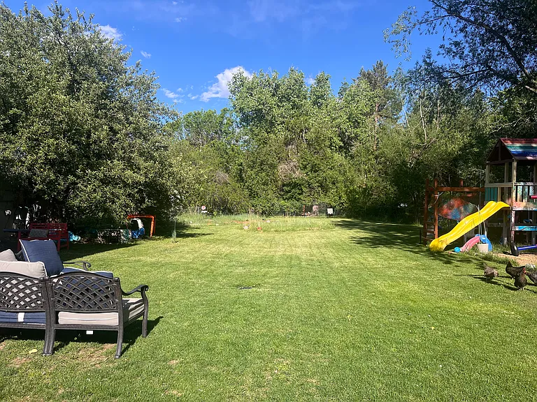 1318 Tipperary St — Photo 25