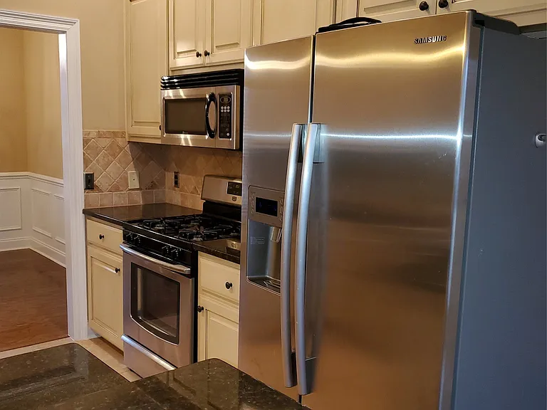 9737 Faversham Ct — Photo 6