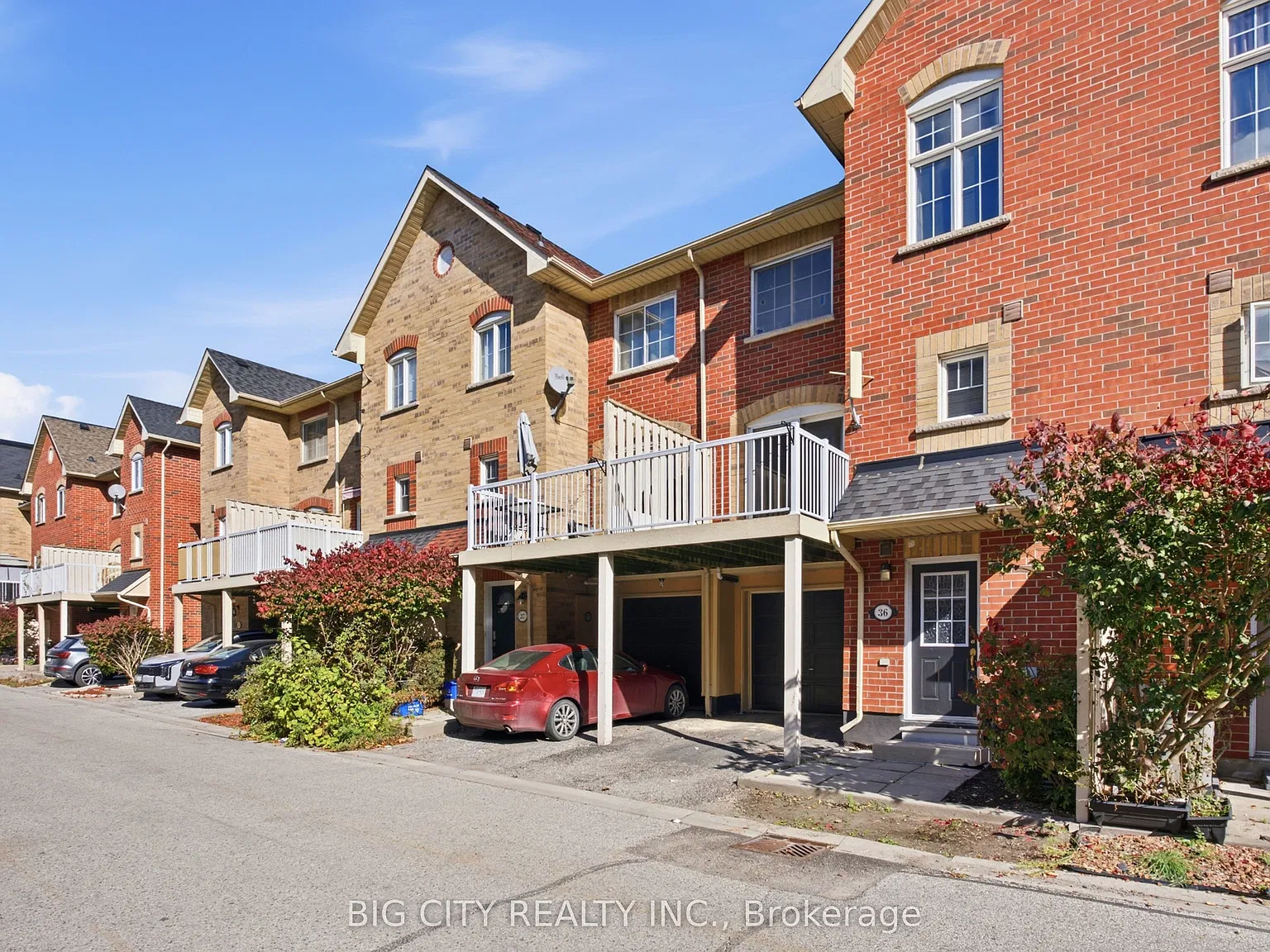 4 bed, $2,800 — Photo 3