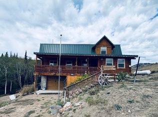 458 Dinosaur Dr, Kemmerer, WY 83101