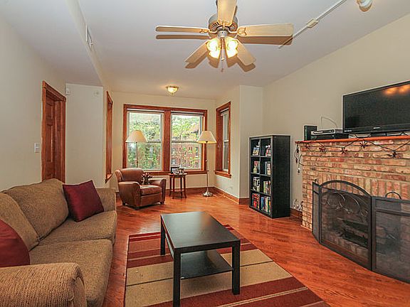 4th image of 2628 N Spaulding Ave #2N