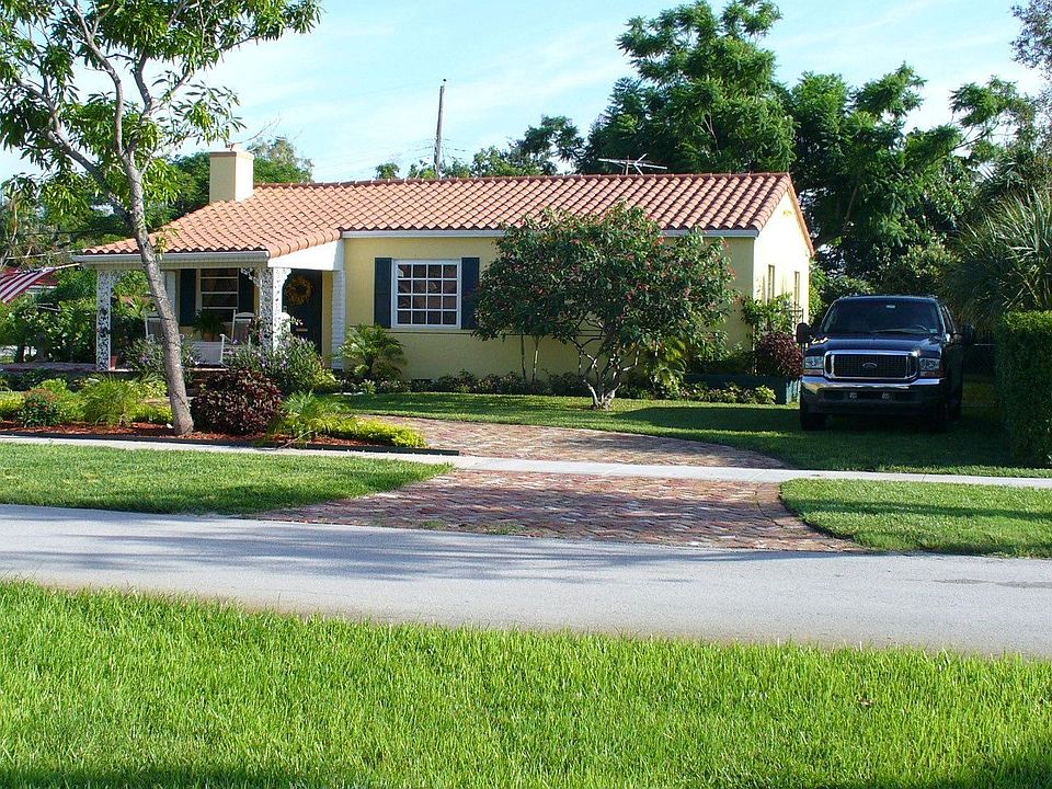 1st image of 159 NW 109th St