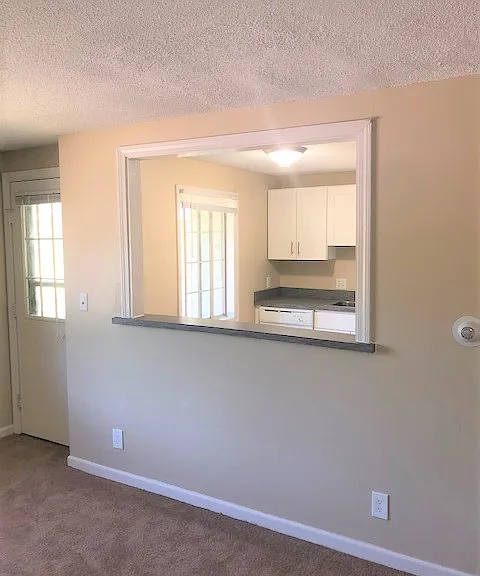 Yarmouth Pointe Apartment Homes — Photo 22