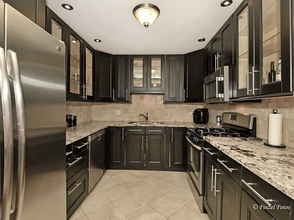 2nd image of 1328 Webford Ave APT 202