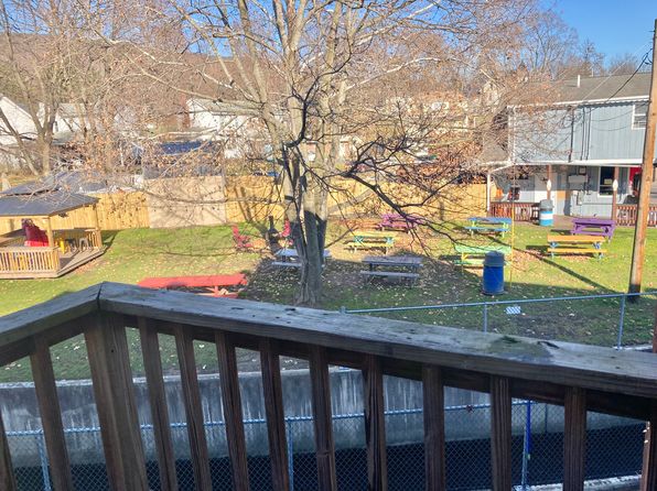 837 Shoemaker Ave #2