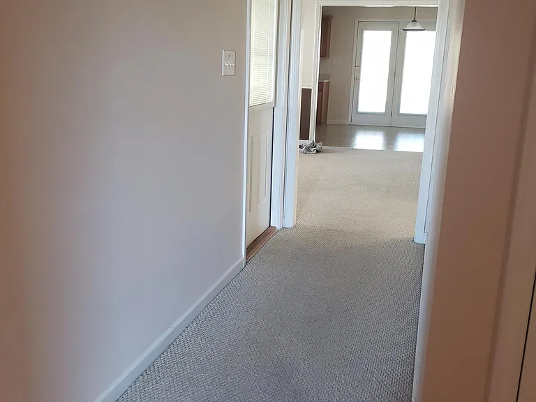 131 Cedarland Dr — Photo 4