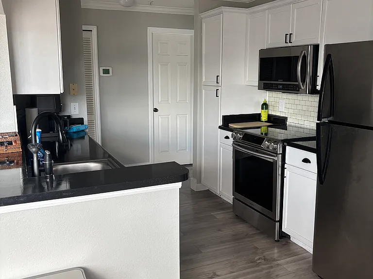 10961 Burnt Mill Rd #432 — Photo 8