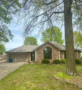 905 Park, Nixa, MO, 65714