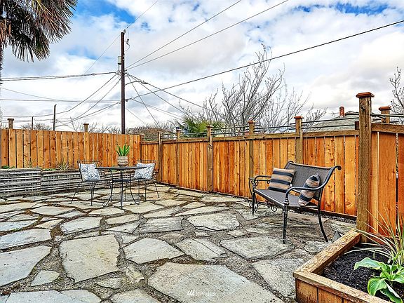 Beautiful Landscaping 