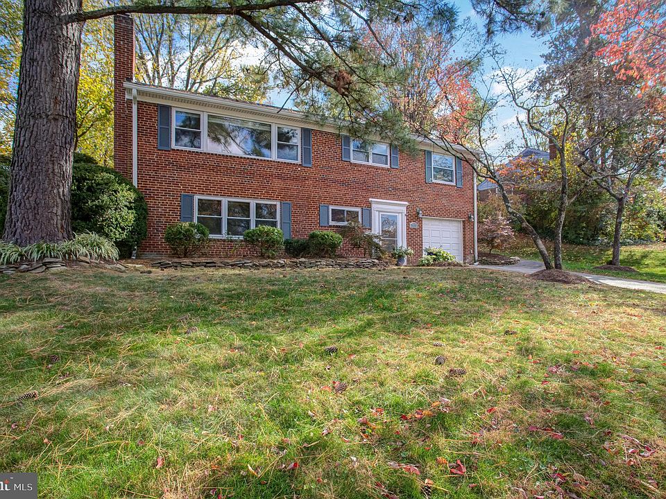 1st image of 7025 Bradley Cir