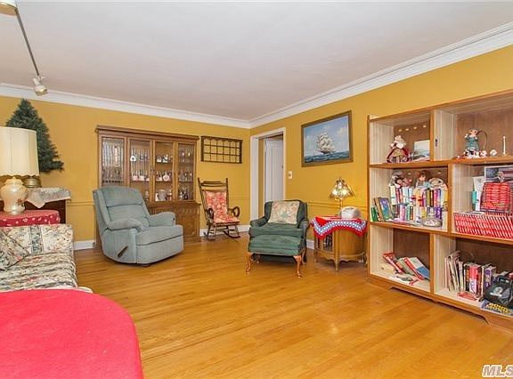 3rd image of 75 Maine Ave APT B2