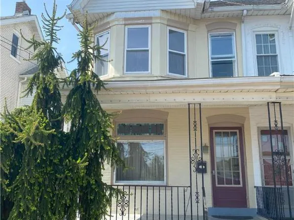 429 Elm St, Emmaus, PA 18049