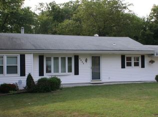 9904 Richmond Dr, Kansas City, MO 64134
