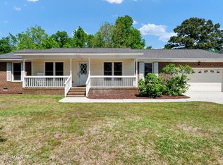 409 R L Honeycutt Dr, Wilmington, NC 28412
