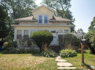 32 Cushing Ave, Brockton, MA 02301