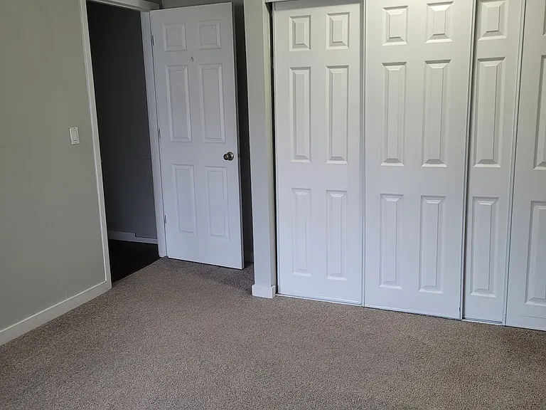 10750 Rockford Rd #103 — Photo 11