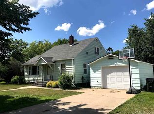 1804 8th Ave S, Escanaba, MI 49829
