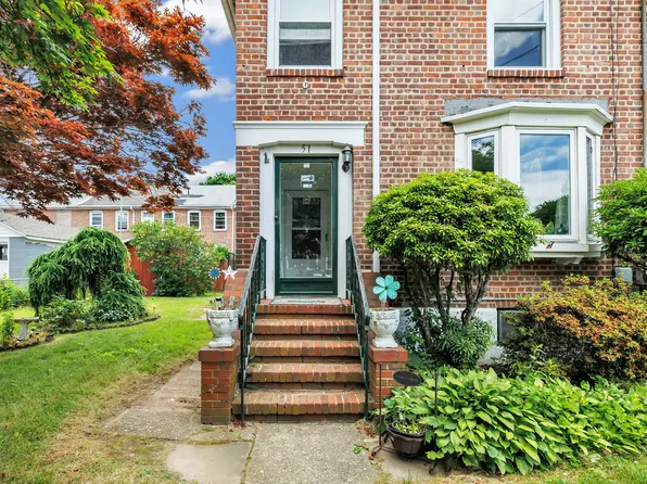 51 Carver Street, Bridgeport, CT 06610