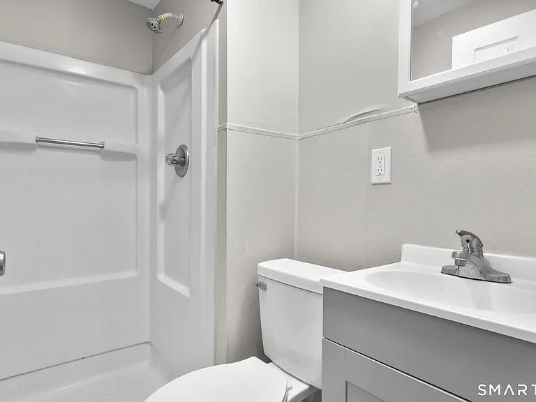 106 Birch St #7 — Photo 12