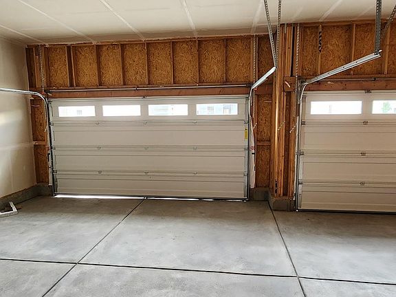 3 car garage