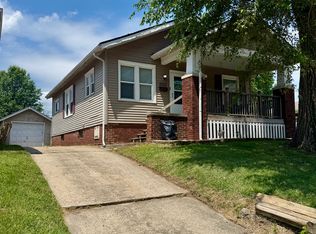 2133 N 8th St, Springfield, IL 62702