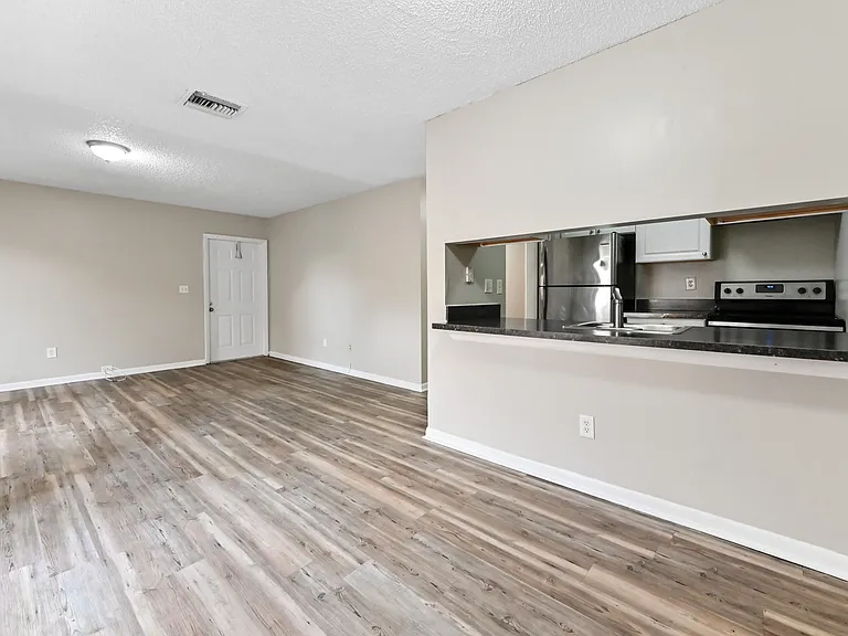 6041 10th Ave N #228 — Photo 4