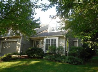 130 Deer Ford Dr, Lancaster, PA 17601