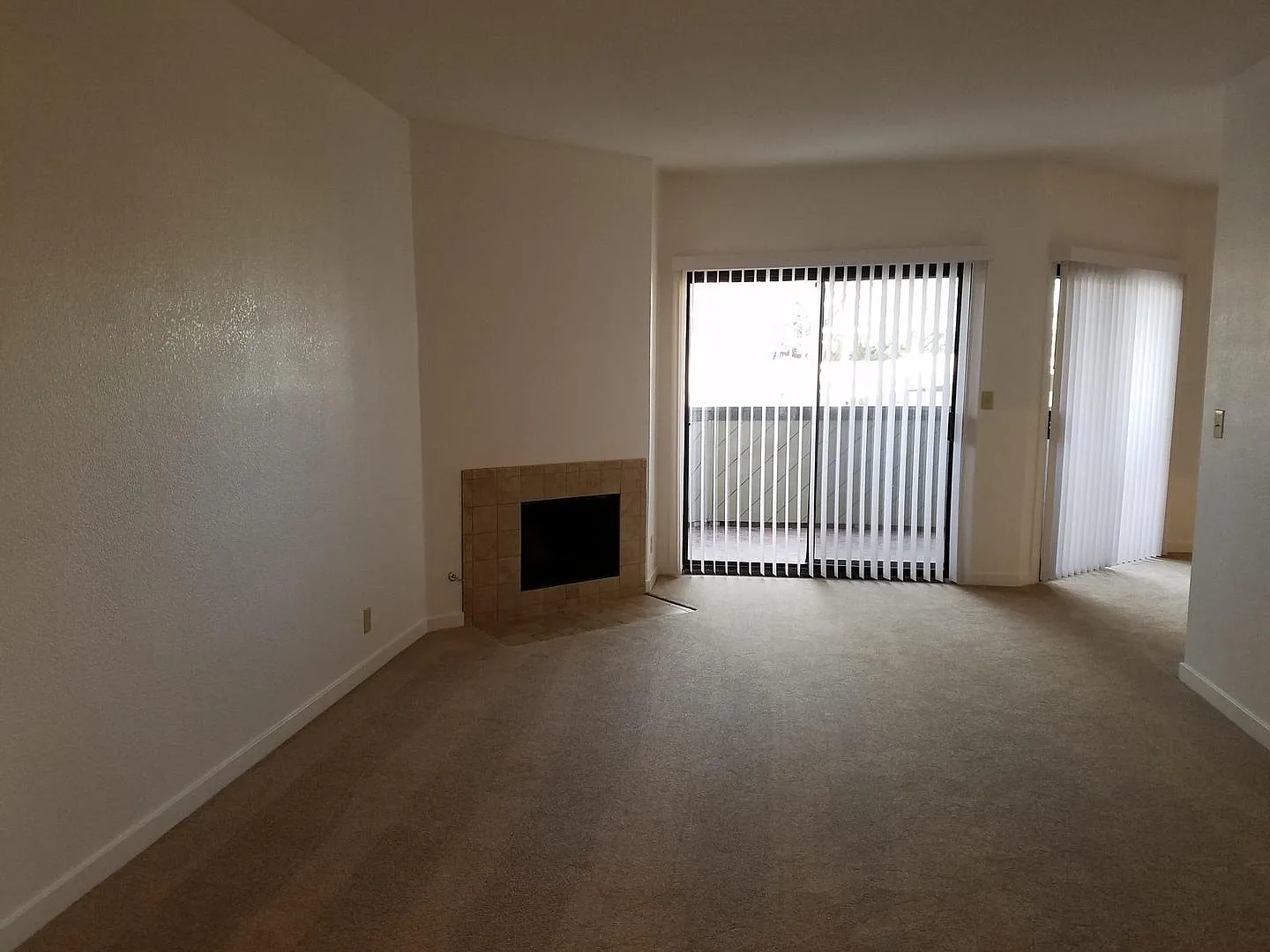 2 bed, 1286 sqft, $2,900 — Photo 4