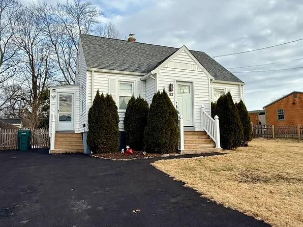 92 Garfield Road, Bristol, CT 06010