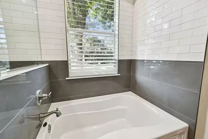 3744 Golden Eagle Dr — Photo 16