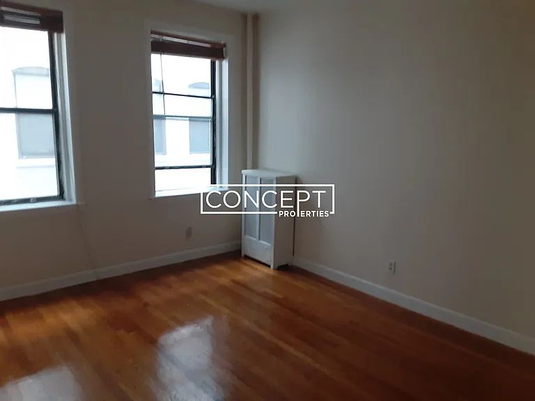 1131-1135 Commonwealth Ave #1 — Photo 7
