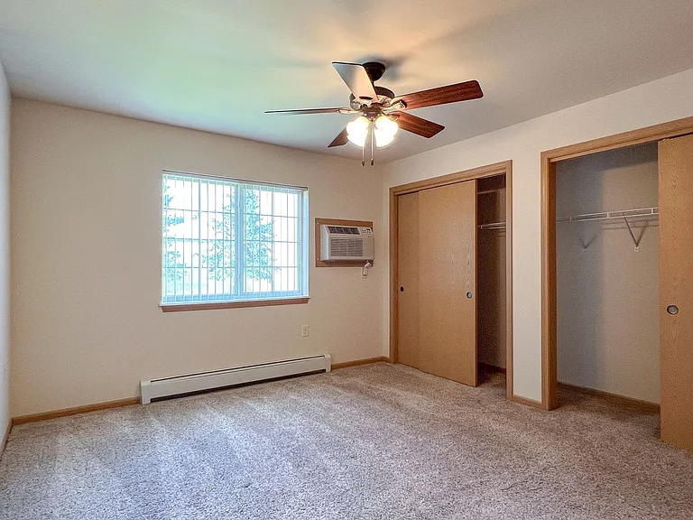 1201 N Memorial Drive 2401 Semling Dr — Photo 21
