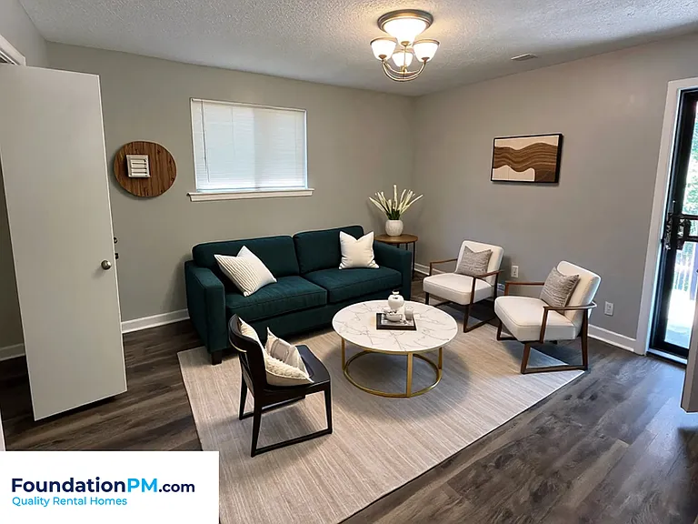 1587 Cherry Road - 4 — Photo 10