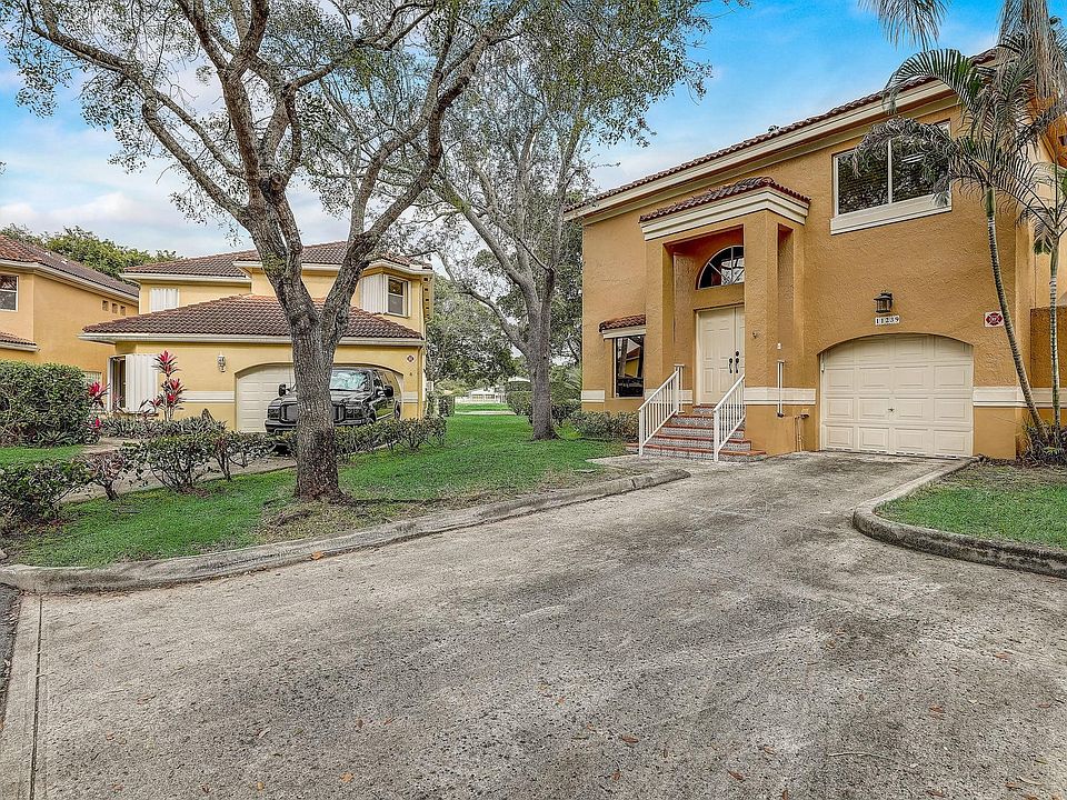 1st image of 11239 Lakeview Drive