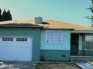 1228 Camellia Dr, East Palo Alto, CA 94303