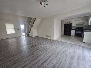 838 Spring Ct, Liberty, MO 64068