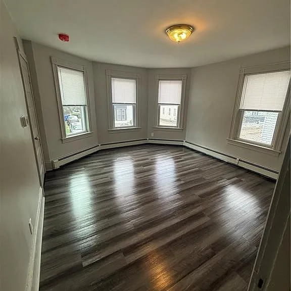 29 Pine St #2 — Photo 9