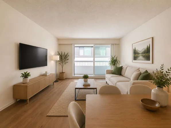2450 Cornwall Ave #306, Vancouver, BC V6K 1B8
