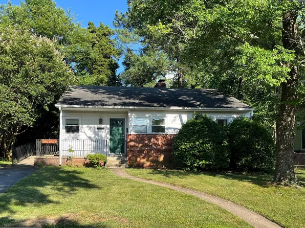 9519 Milstead Dr, Bethesda, MD 20817