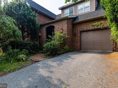 229 Rowe Ave, Greencastle, PA, 17225