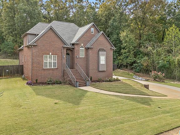 2nd image of 22539 Timberwood Dr