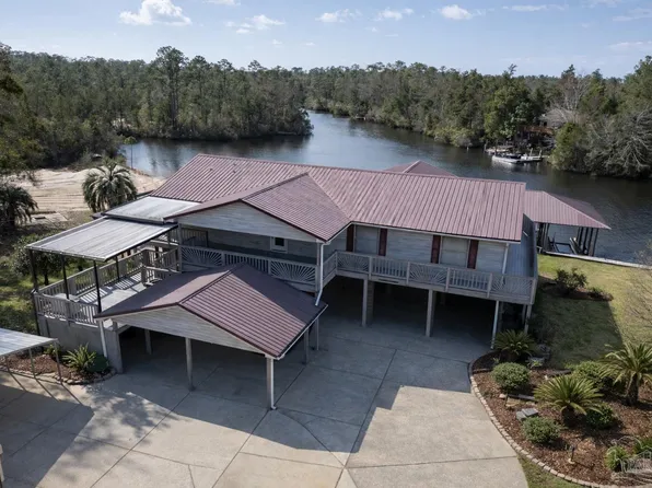 7608 River Rd, Milton, FL 32583