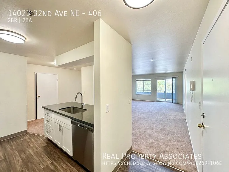 Parkway 1 — Photo 20