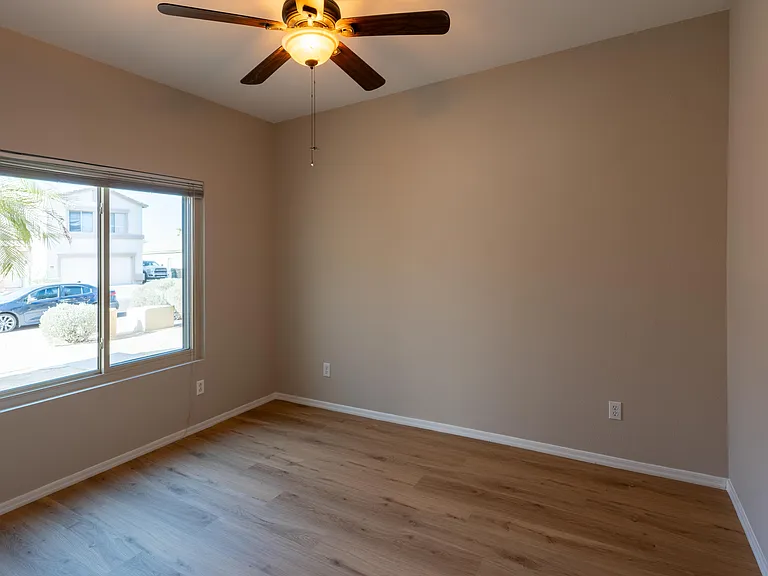 16247 W Monroe St — Photo 16