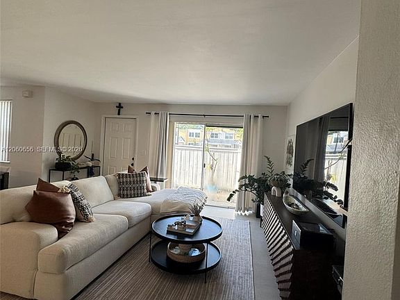 5th image of 6845 SW 45th Ln APT 10