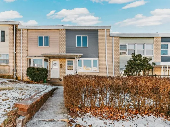 1960 S Hall St, Allentown, PA 18103