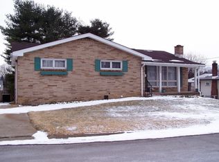 1008 Chaplin St, Conway, PA 15027