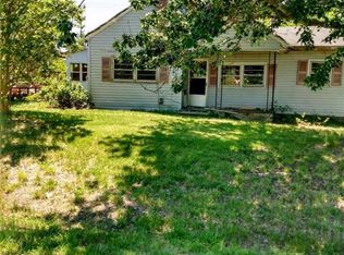 683 Blackwell Rd, Yanceyville, NC 27379