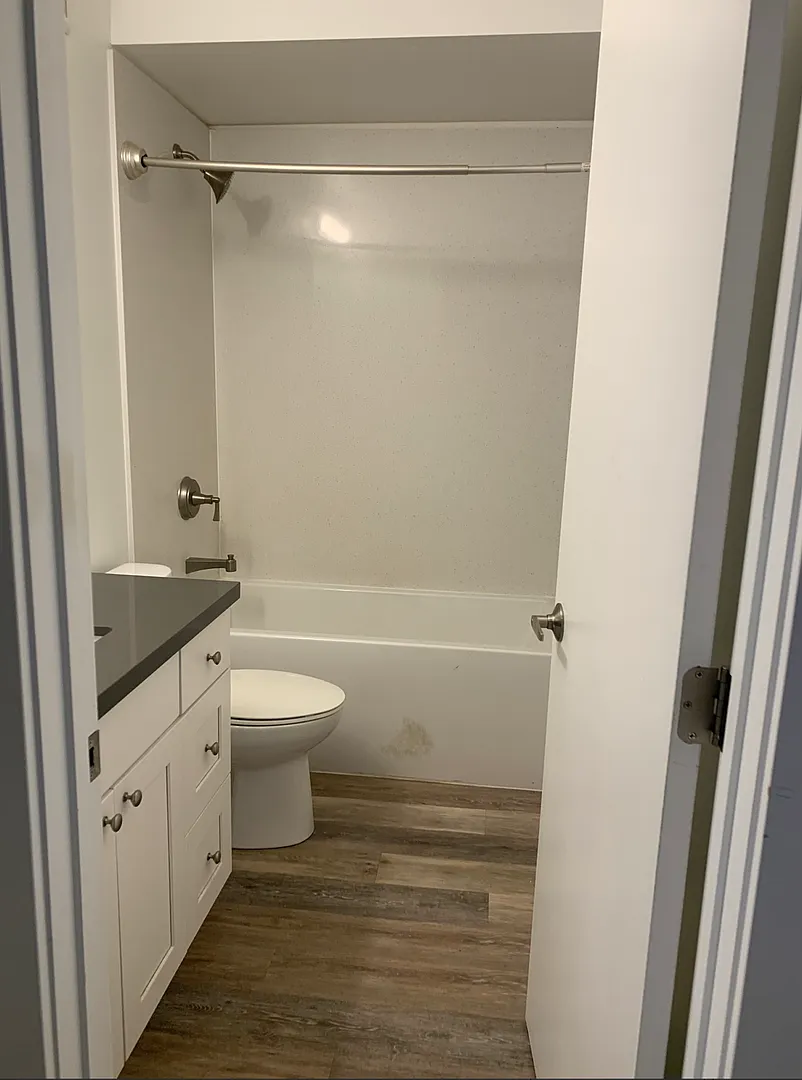 Fremont Villas — Photo 3