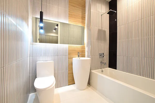 Rented by Jankos Group LLC | media 31